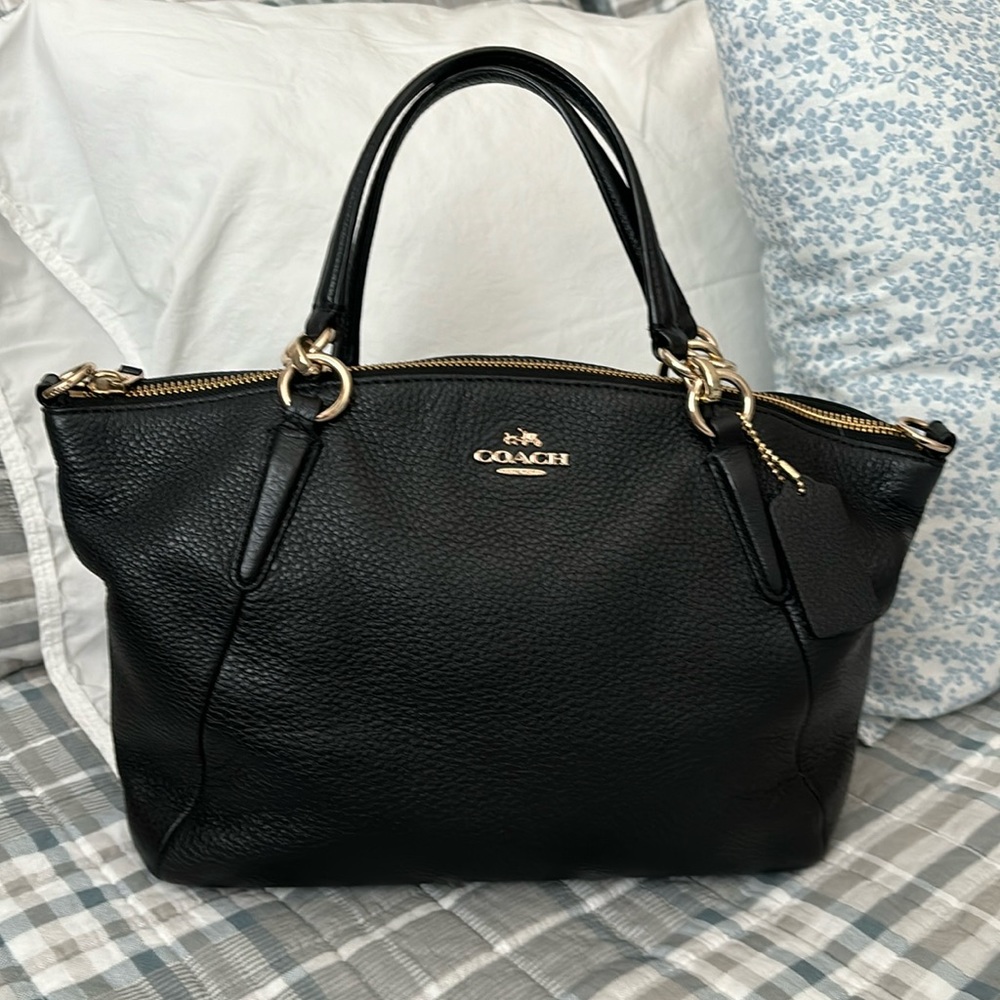 SOLD Coach satchel/crossbody